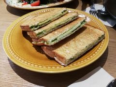 咖椰吐司-HELLO 27 意面·沙拉·帕尼尼