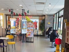 -麦当劳(新城市广场店)