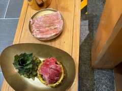 -韩烧牛中牛·甄选黑牛烤肉(黑金店)