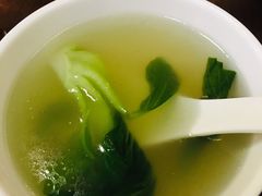 青菜汤-同得兴 Since·1995 传统苏式面馆(嘉馀坊店)