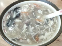 酸辣汤-小姜锅贴(凤凰街店)