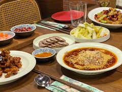-肆海小川菜酒馆Wine Bistro (青年路店)