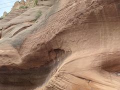 -波浪谷