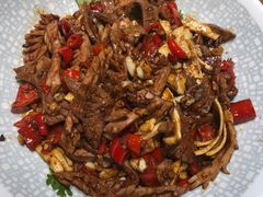 -黄泥岗·地道湖北菜(奥特莱斯店)