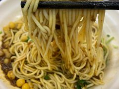 -耙豌豆重庆小面