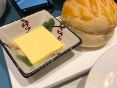 菠萝油-荣小馆(临海世纪花城店)