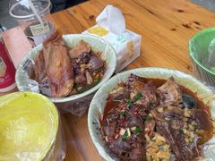 -菊菊小吃店