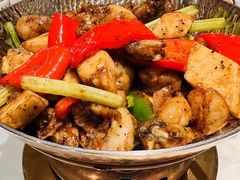 -大头虾越式风味餐厅(光明广场店)