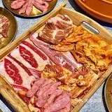 JuJuJu然在苏州用东北物价吃烤肉⁉️