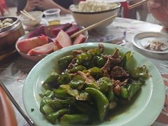 -老街烧烤大排档·地道湖北菜·龙虾馆(汉口火车站店)