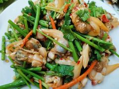 -绫罗岛海鲜私房菜(鸭绿江边店)