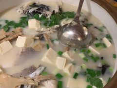 -姜君·千岛湖鱼头馆(浦东大道店)