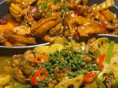 -多嘴超级肉蟹煲(中东店)