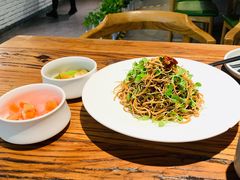 -YAFEE雅菲·粤菜·湘菜·融合菜(魏公村店)