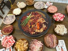 -黄潇洒老火锅(九眼桥宏济巷店)