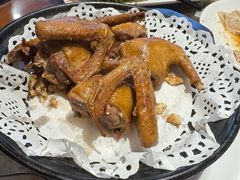沙姜盐焗乳鸽-黄但记老店·陈村粉食府