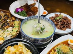 -牛头鱼庄·地道广西菜(西明店)