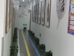 -缤纷鸟美术书法(汉神购物广场校区)