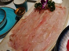 -墨居上隐·院子里火锅(峨眉店)