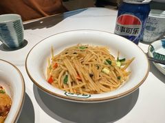 -费大厨辣椒炒肉(沙河万达店)