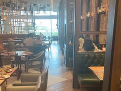 -松咖啡自助餐厅·松北香格里拉