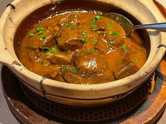菌菇石锅自制黑豆腐-香港财记(汇励99城市公园店)