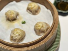 -桂满陇·蟹黄小笼汤包(环球港店)