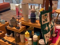 -星巴克(虹口龙之梦办公楼店)