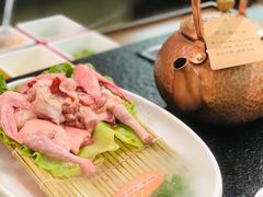 -得意咚瓜·顺德鱼生·冬瓜火锅(深圳首店)
