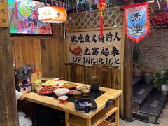 -谭公鱼头·鲜鱼火锅·小龙虾·江湖菜(秀沿路店)