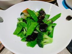 -大树餐厅(红旗街万达店)