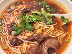 牛肉肥肠混合面-万县面馆(高笋塘店)