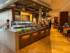 -怡咖啡海鲜自助餐厅(浦东香格里拉店)