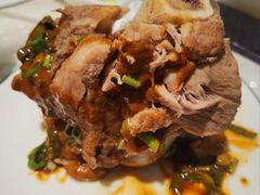 -三人行骨头王火锅(长寿店)