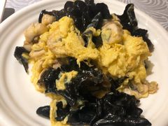 木耳鱼片炒鸡蛋-粤·向群饭店(龙津东路总店)