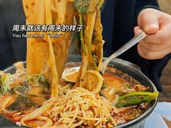 -曹宝林砂锅麻辣烫(星光路店)