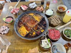 -正南齊北重庆老火锅(光华村直营店)