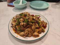 -嗨辣小聚·盘锦河蟹·海鲜烧烤龙虾(盘锦十年好店)