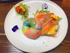 烟熏三文鱼彩虹贝果-吃饼人西餐(南开店)