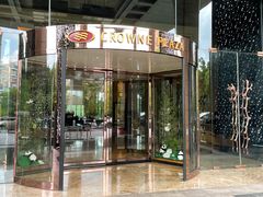-成都保利公园皇冠假日酒店(熊猫基地店)