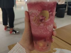 -喜茶(杭州滨江宝龙店)