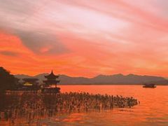 -李犟大爆鳝面·手工蟹黄包(湖滨西湖店)