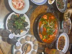 -亮欢寨酸汤鱼(沙冲路店)