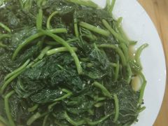 -海口滨海新村143号海南老字号炒菜店