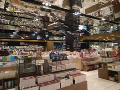 -诚品(信义店)
