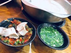 -丽江人家斑鱼火锅(保健路店)