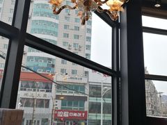 靠窗位-LYFATTI 莱芙缇(赣水路店)