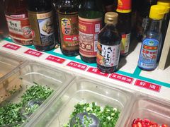 自助调料区-三个渔夫·蒸汽海鲜(小白楼店)