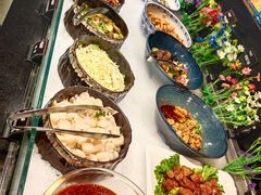 -汉金城海鲜烤肉自助百汇(威海威高广场店)