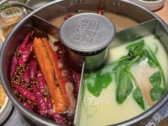 三拼锅底-巴奴毛肚火锅(七宝领展广场店)